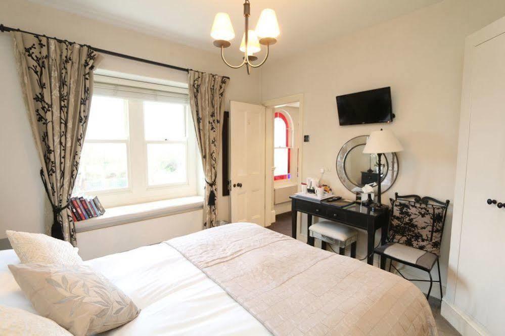 Lorne House Bed & Breakfast Бокс Экстерьер фото